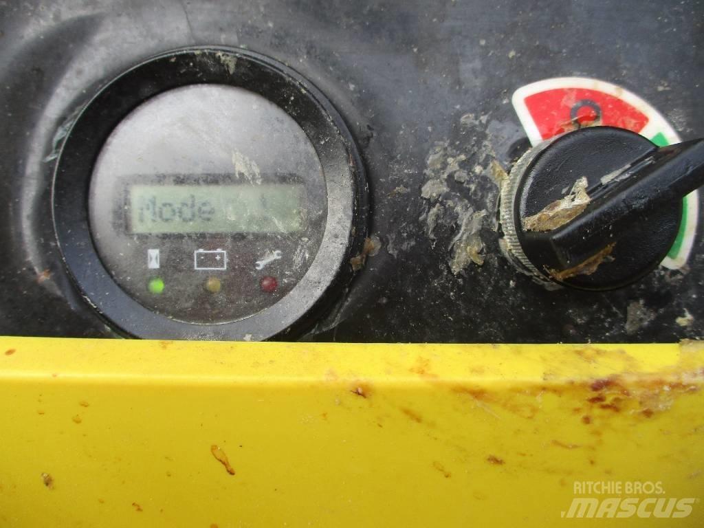 Hyster P2.0 Nisko podizni električni viljuškar