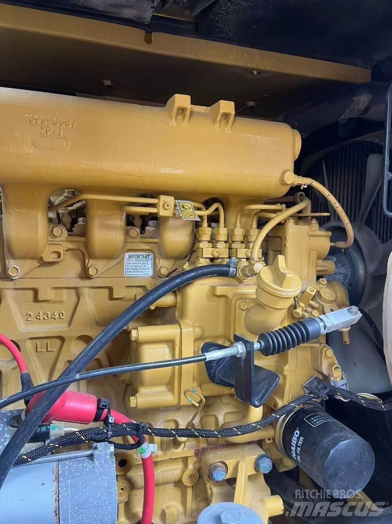 CAT 307.5 Bageri guseničari