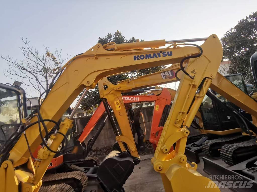 Komatsu PC55MR Bageri guseničari