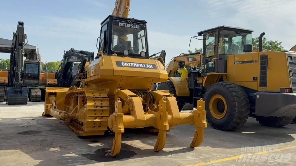 CAT D 6 G Buldožeri guseničari