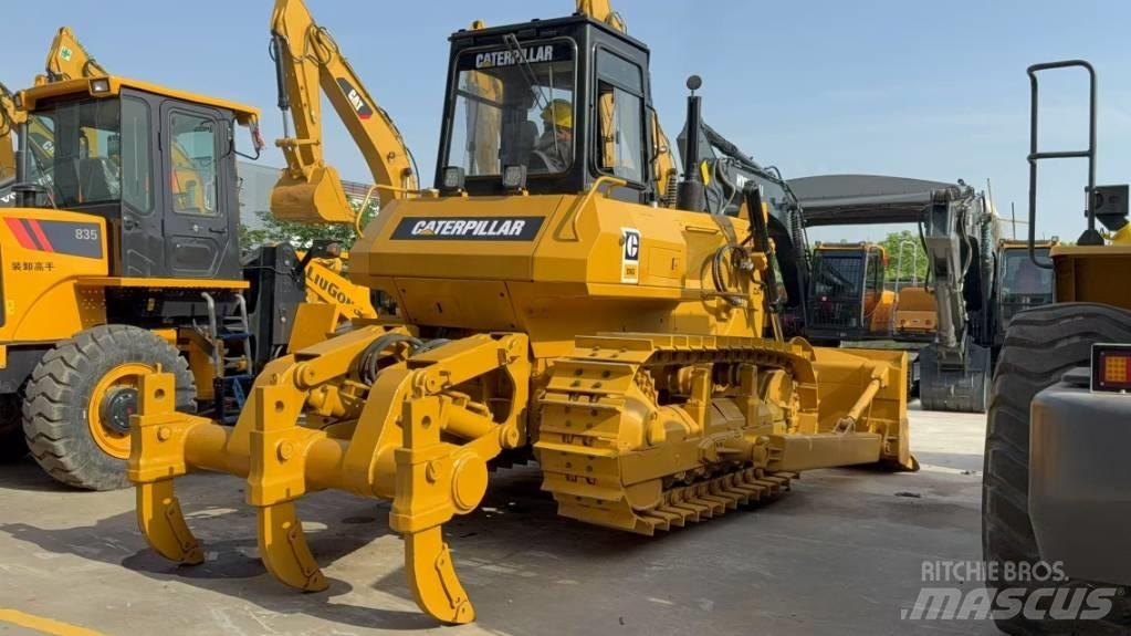 CAT D 6 G Buldožeri guseničari
