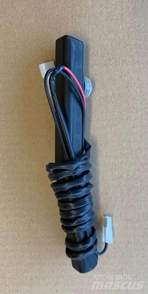 Fiat Lever 5140148 Kabine i unutrašnjost