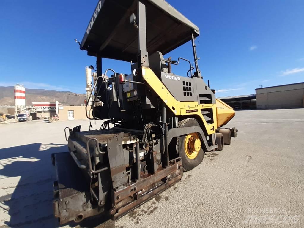 Volvo ABG 6870 Asfaltni finišeri