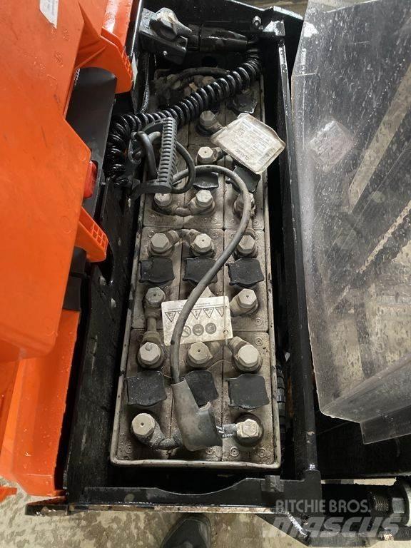 BT SWE120 Ručni električni viljuškar