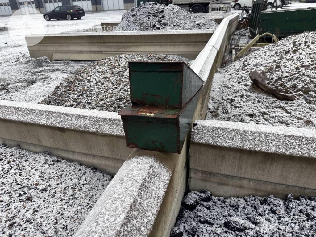 Volvo FE 280 Rol kiper kamioni sa kukom za podizanje tereta