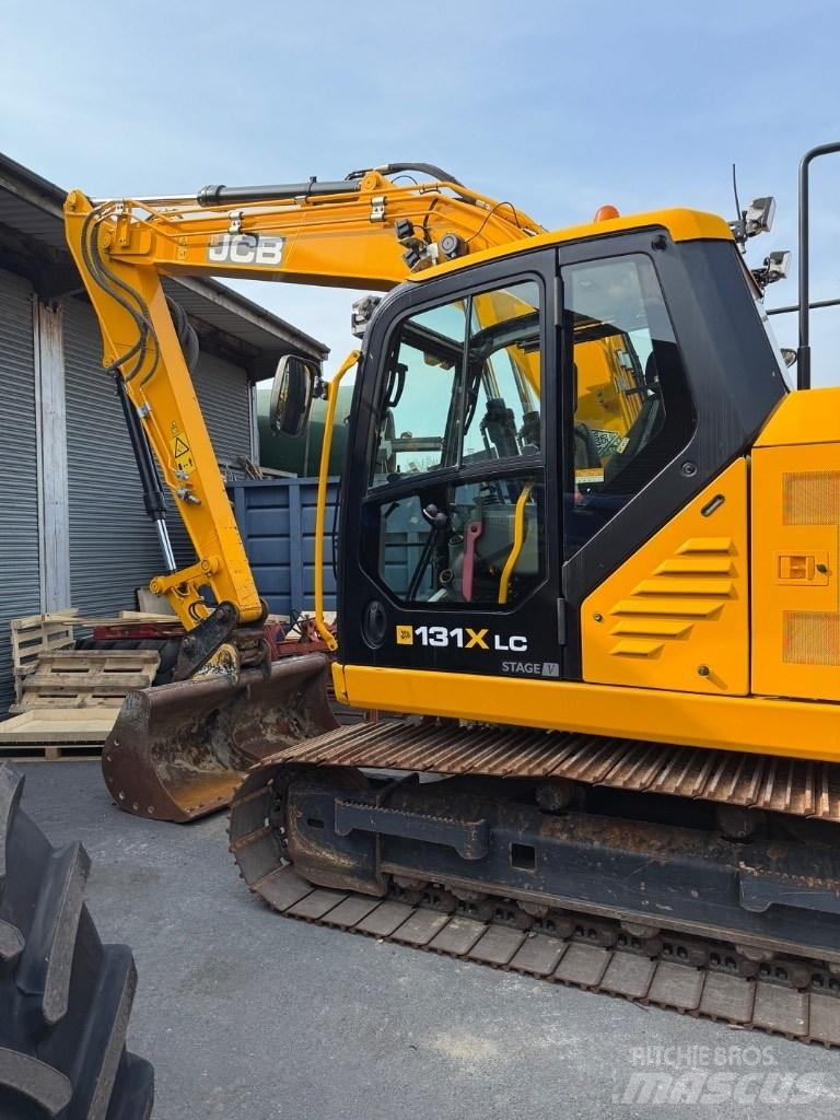 JCB 131X L SV Bageri guseničari
