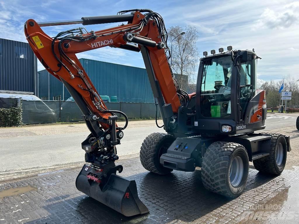 Hitachi ZX95W Bageri točkaši