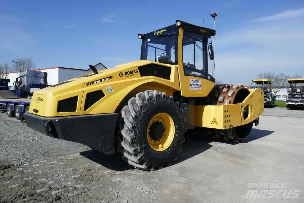 Bomag BW 219 PDH-5 Nabijači zemlje