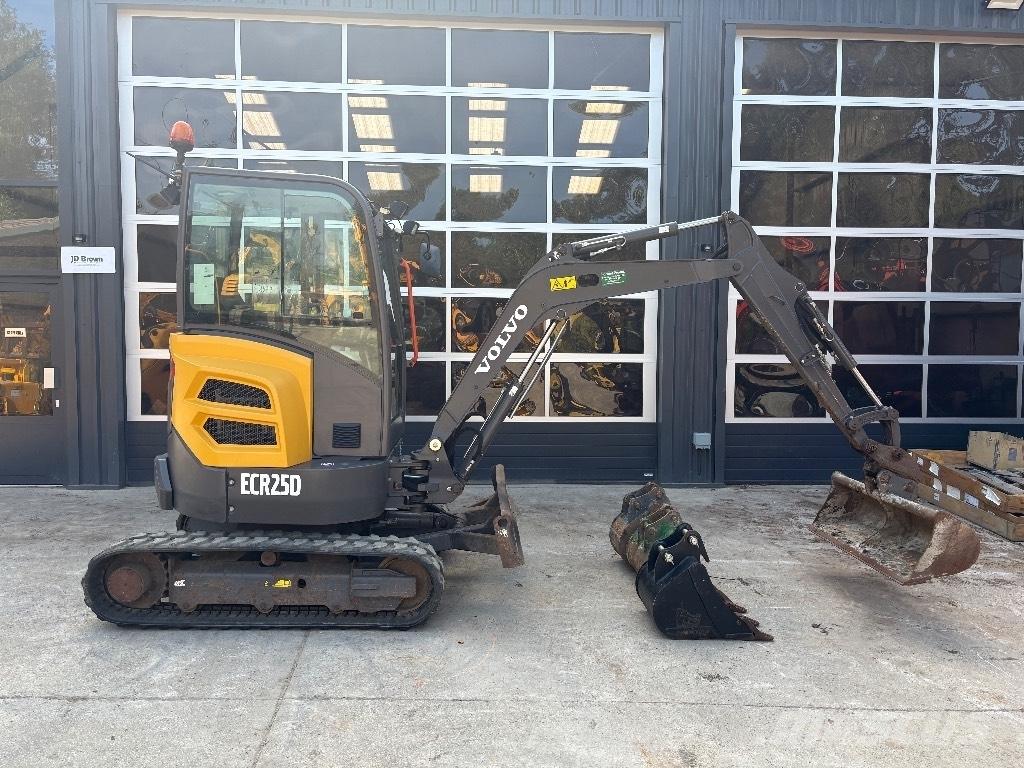 Volvo ECR 25 D Mini bageri < 7t