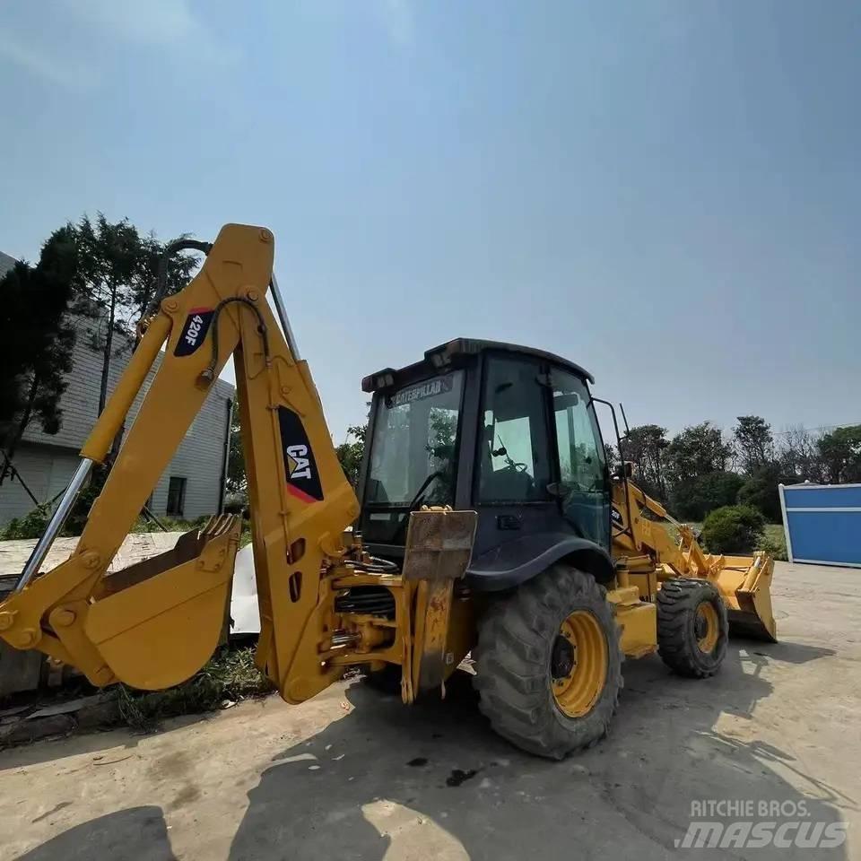 CAT 420 F Rovokopači
