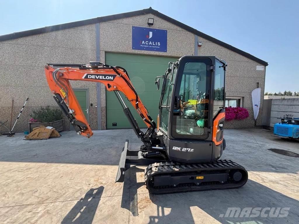 Doosan DX27Z-7 Mini bageri < 7t