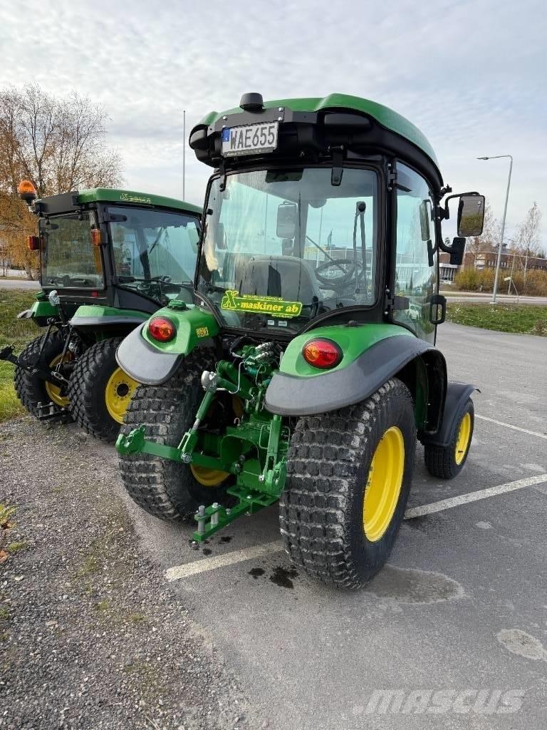 John Deere 3046 R Manji traktori