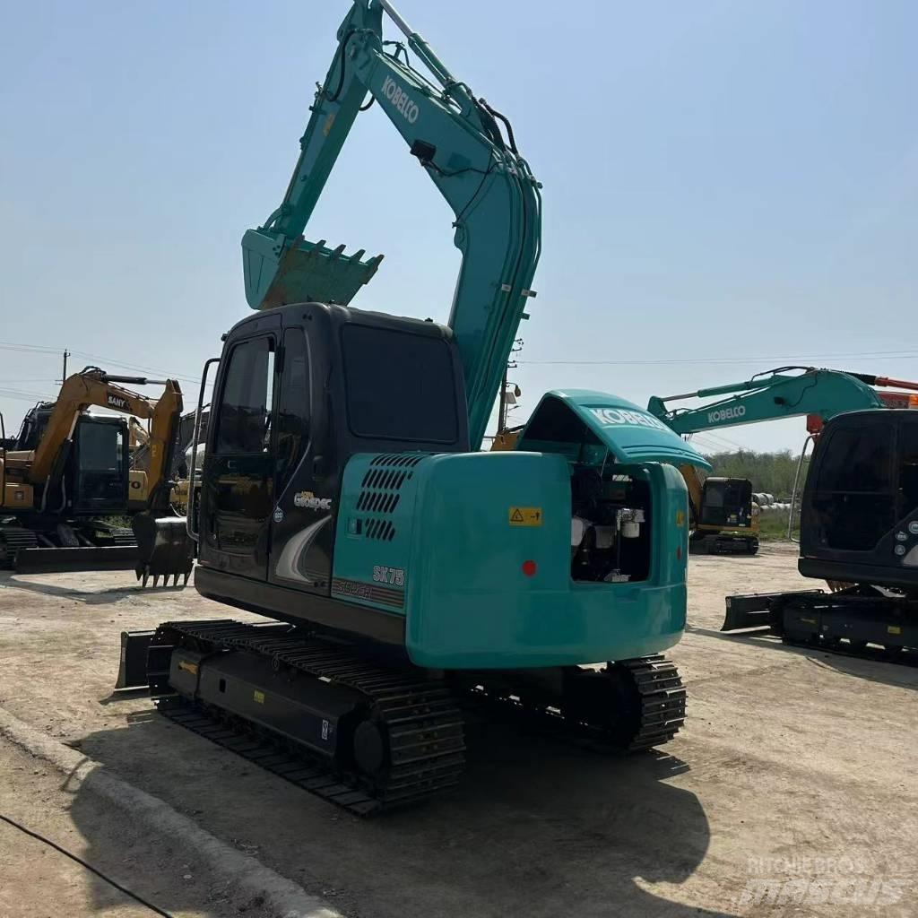 Kobelco 75 Bageri guseničari