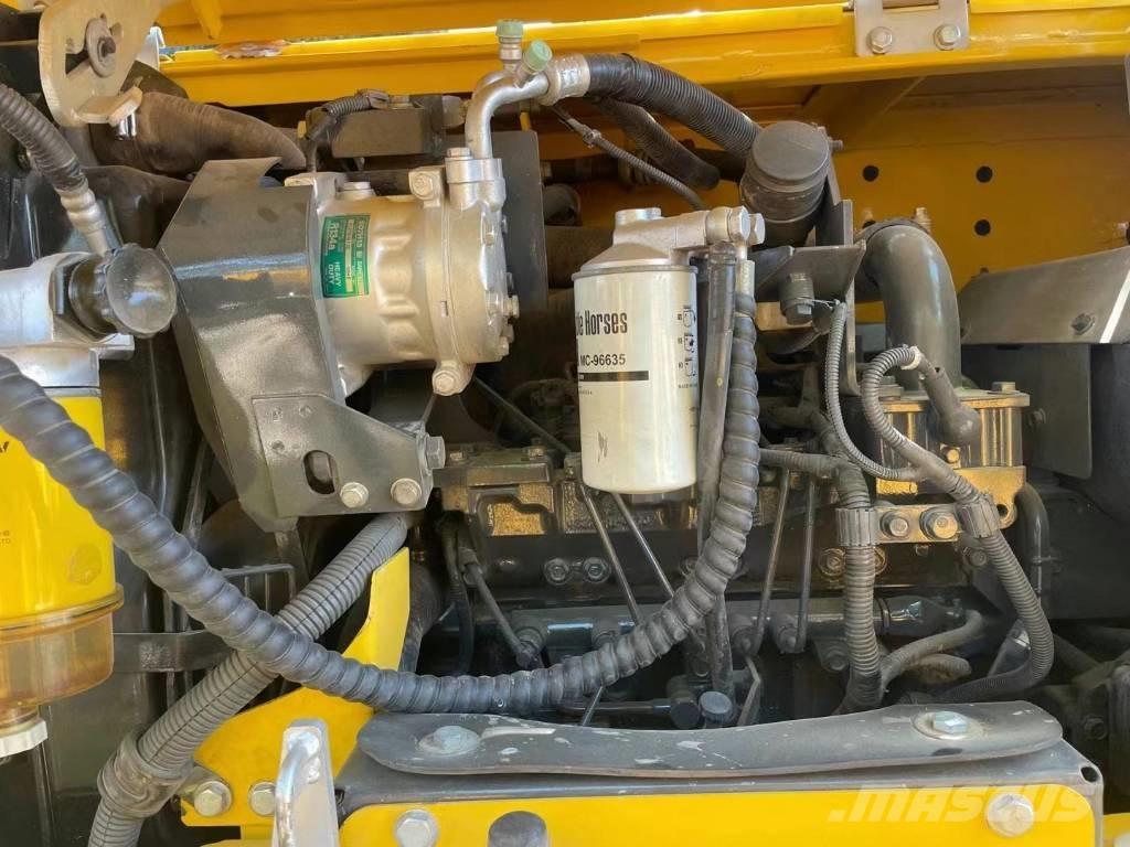 Komatsu PC70-8 Midi bageri 7t – 12t