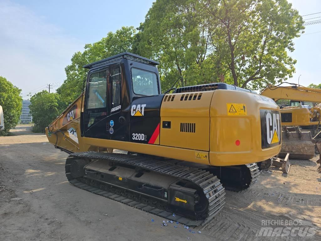 CAT 320D2 Bageri guseničari