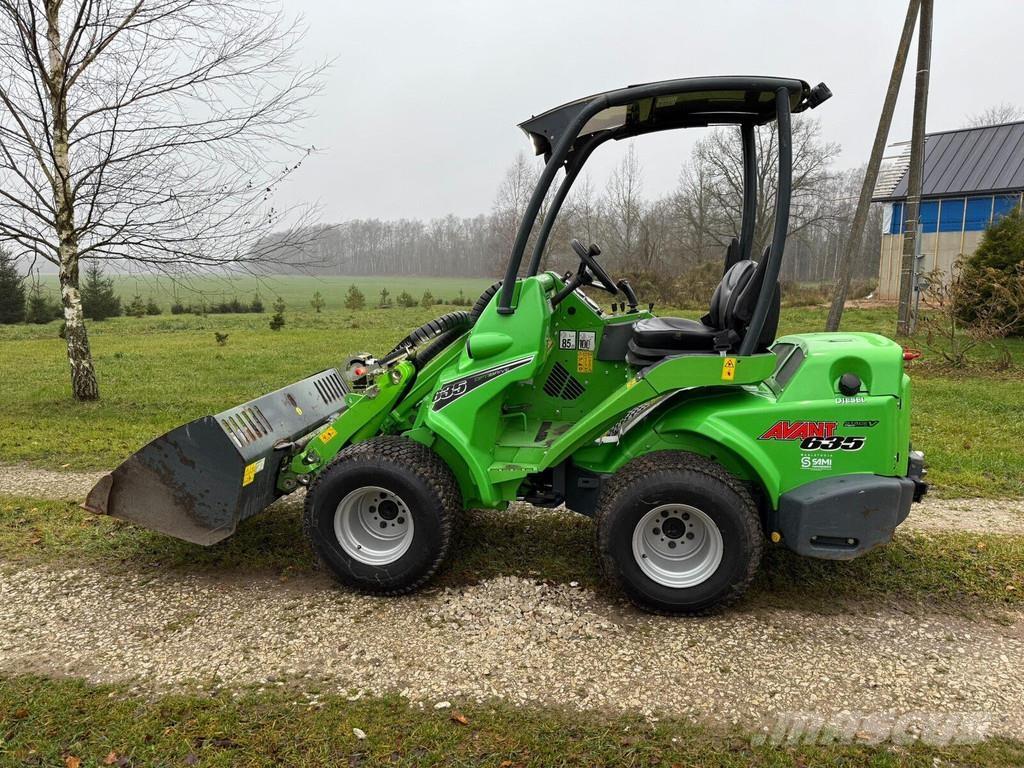 Avant 635 Utovarivači na točkove