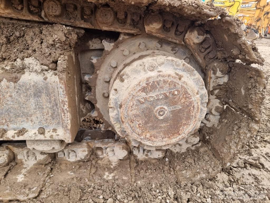 Volvo EC 240 C L Bageri guseničari