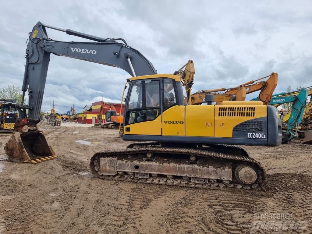 Volvo EC 240 C L Bageri guseničari