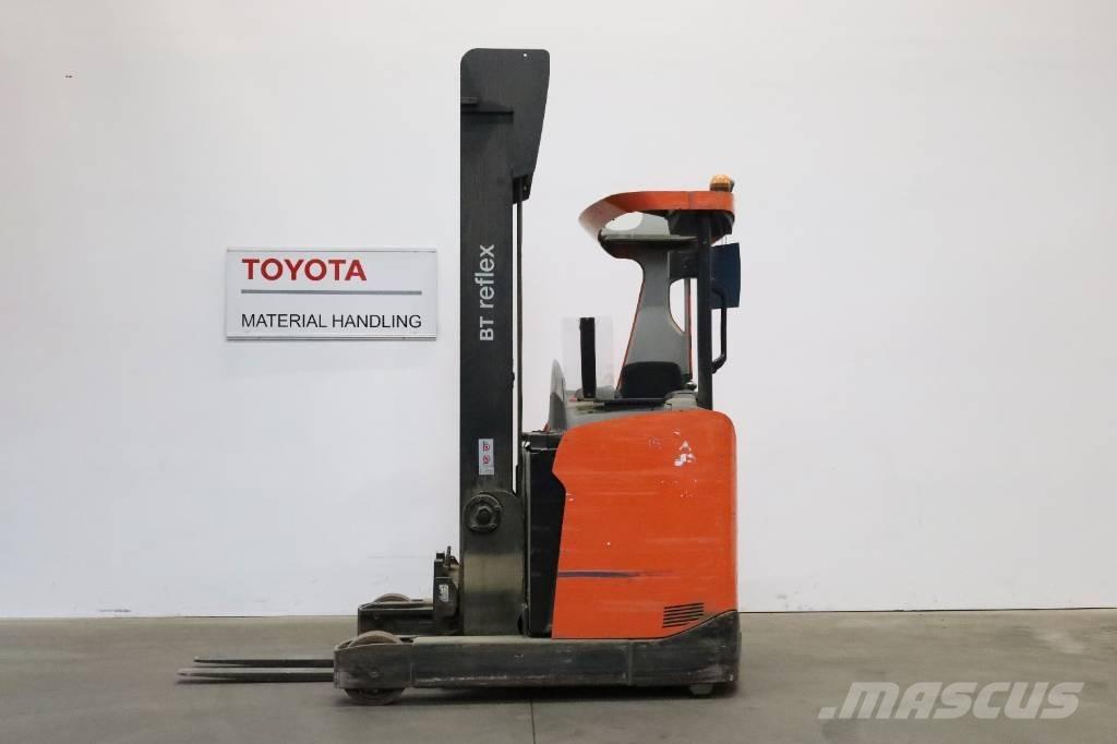 Toyota RRE160H Viljuškari sa pomičnim stupom