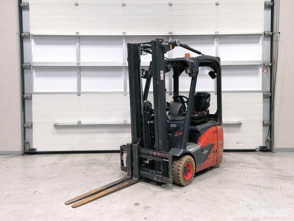 Linde E12-02 Električni viljuškari