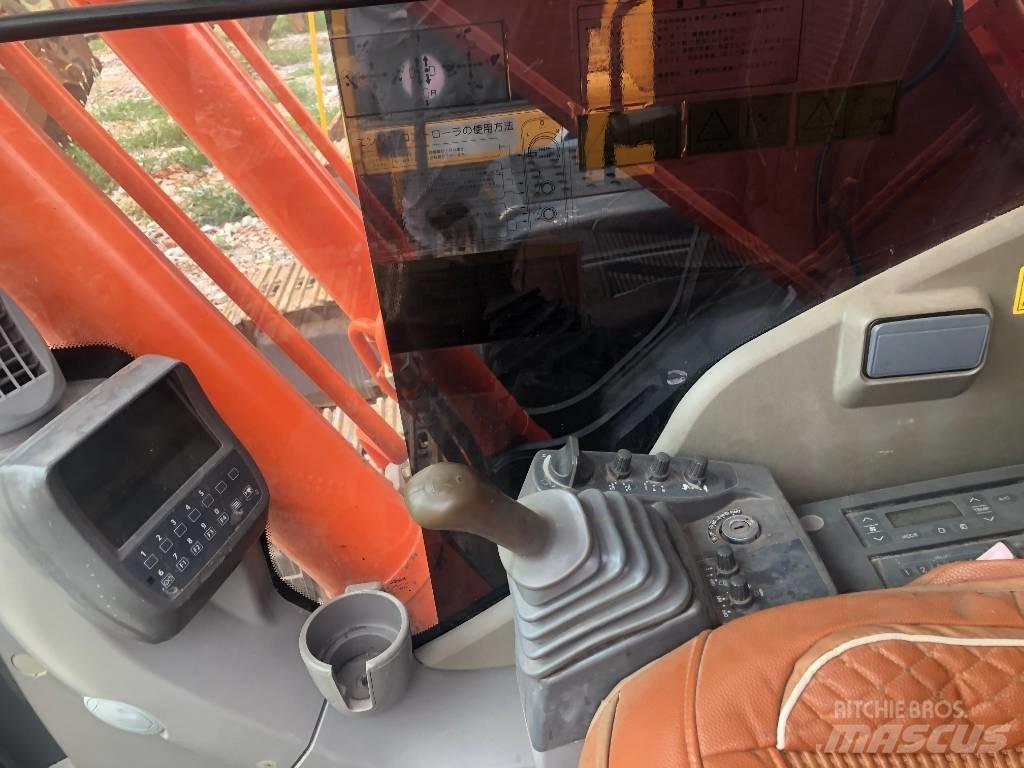 Hitachi ZX 240 Bageri guseničari