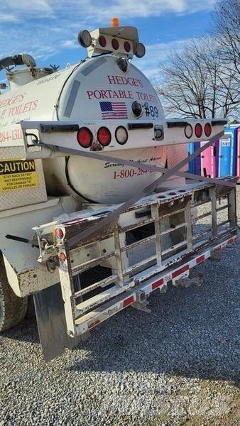 Hino Toilet Truck Kamioni cisterne