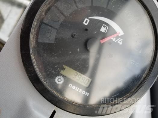 Wacker Neuson 28Z3 Bageri guseničari