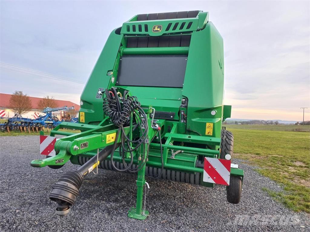 John Deere V461M Prese/balirke za rolo bale