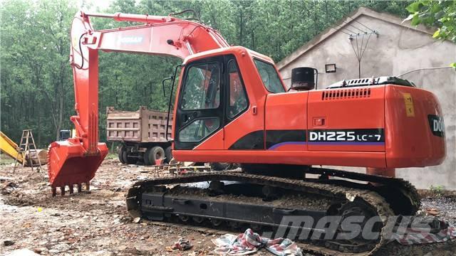 Doosan DH225 Bageri guseničari
