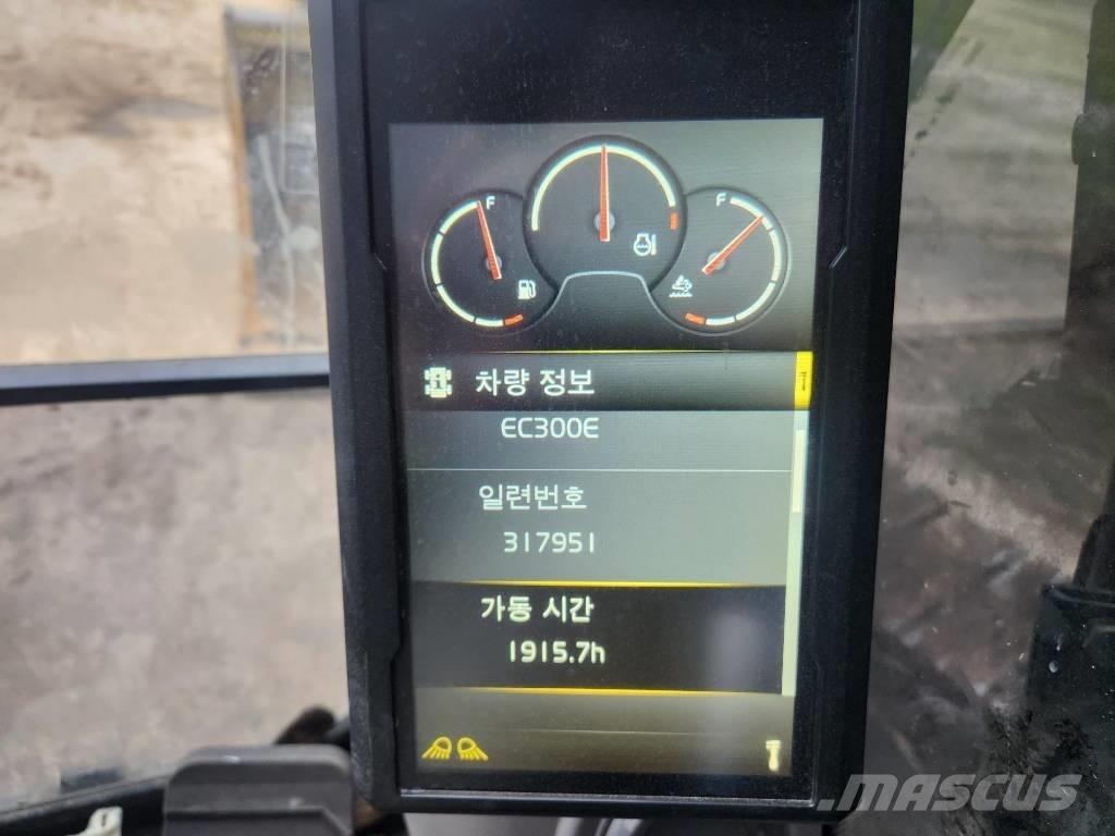 Volvo EC 300 E Bageri guseničari