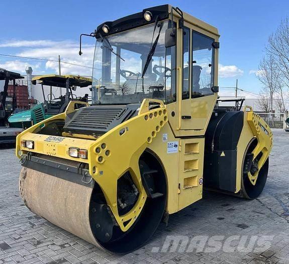 Bomag BW 161 AD-4 Valjci sa duplim bubnjem