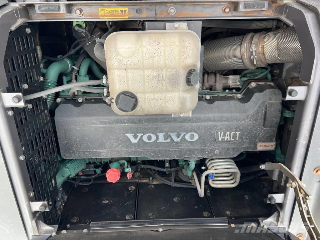 Volvo EC 480 E L Bageri guseničari