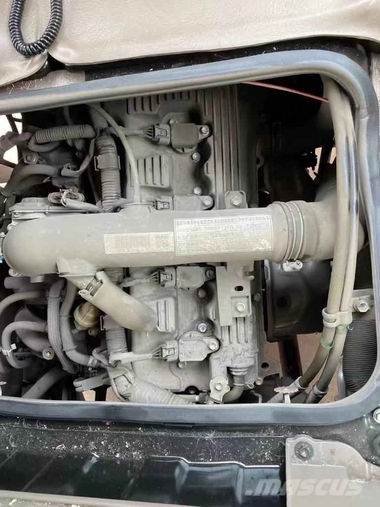 Toyota Coaster Bus Mini autobusi