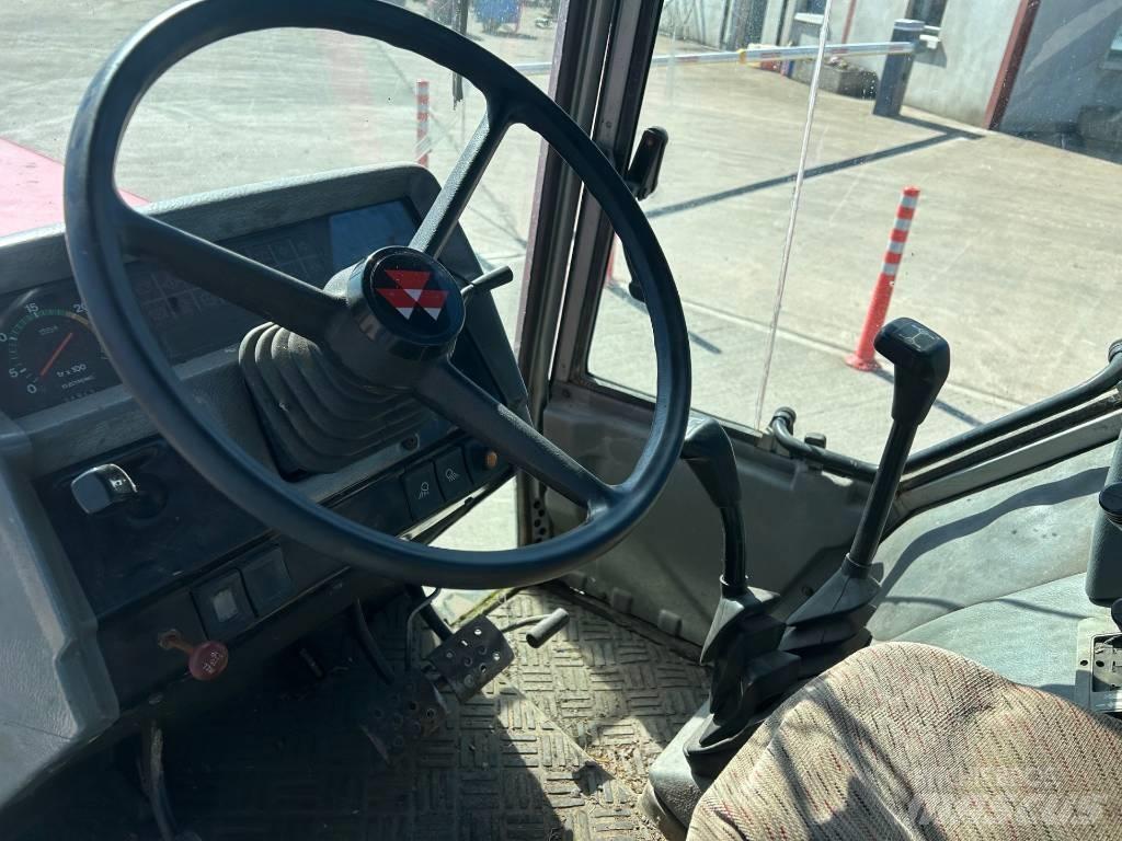 Massey Ferguson 3080 Traktori
