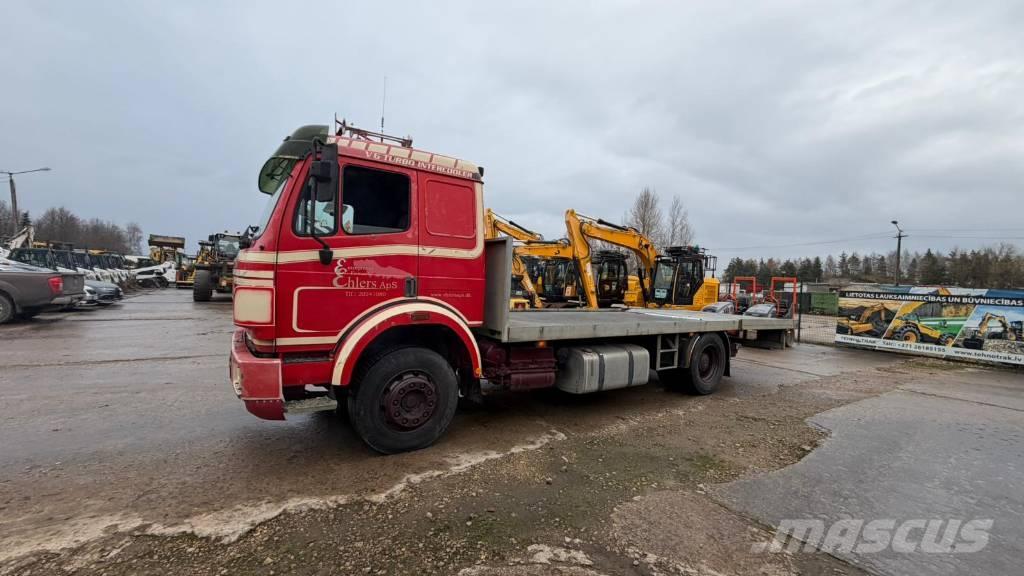 Mercedes-Benz 1827 Autotransporteri