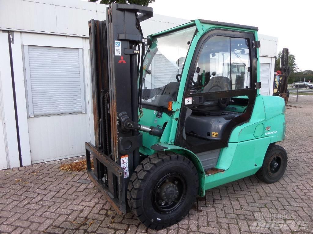 Mitsubishi FD45NT Dizelski viljuškari