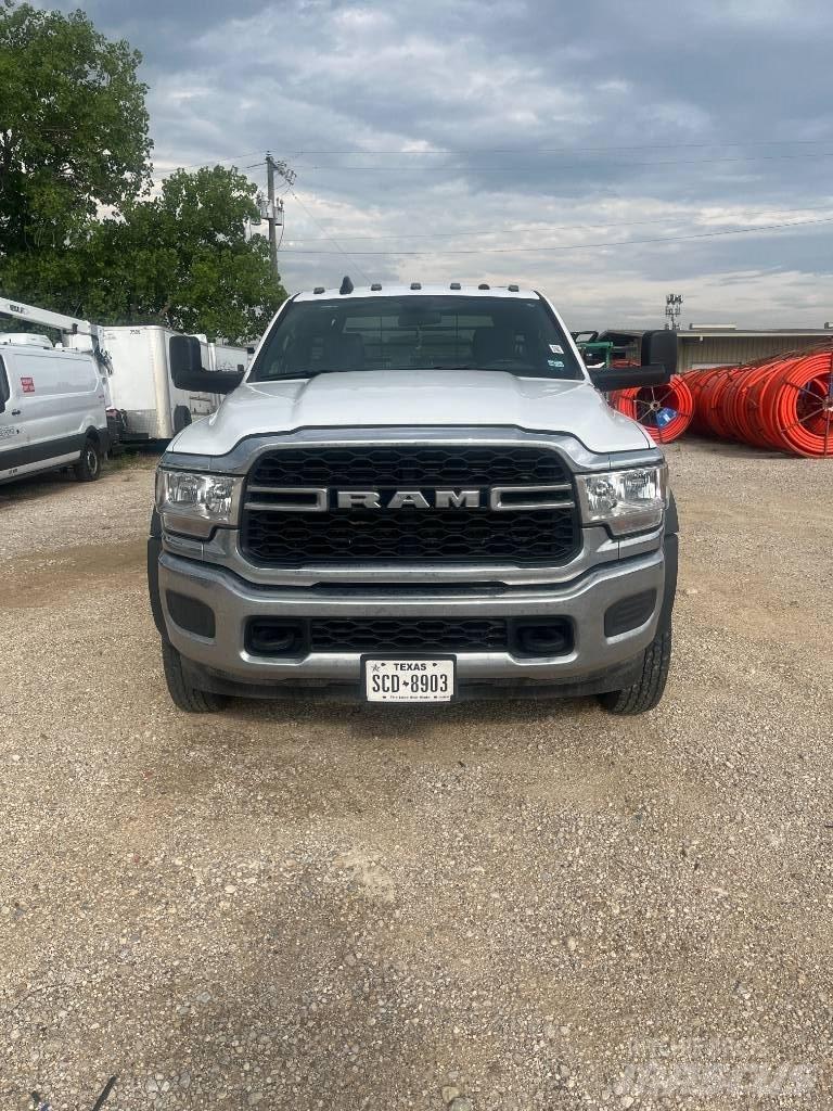 RAM 5500 Kamioni sa otvorenim sandukom