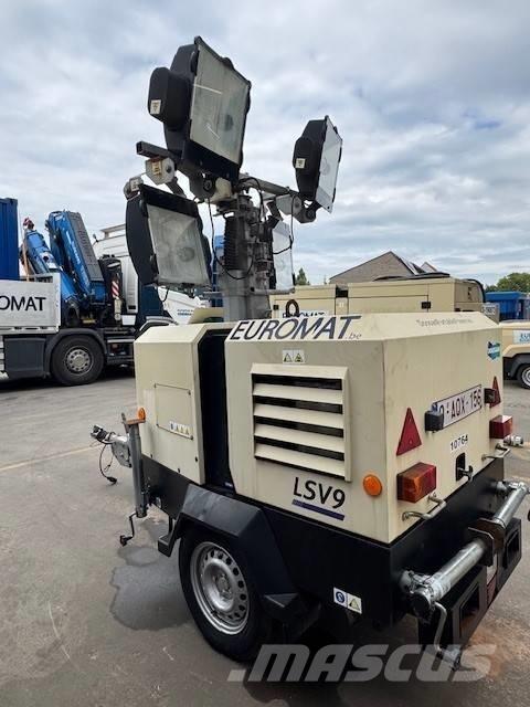 Doosan LSV 9 Rasvetni stubovi