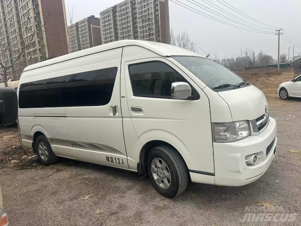 Toyota Coaster Međugradski autobusi