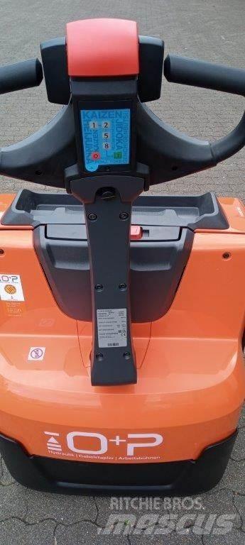Toyota LWE 200 Nisko podizni električni viljuškar
