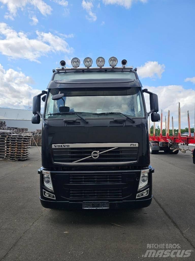 Volvo FM/FH-6X4R Kamioni za drva Šticari