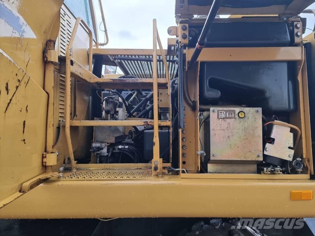 CAT M 313 C Bageri točkaši