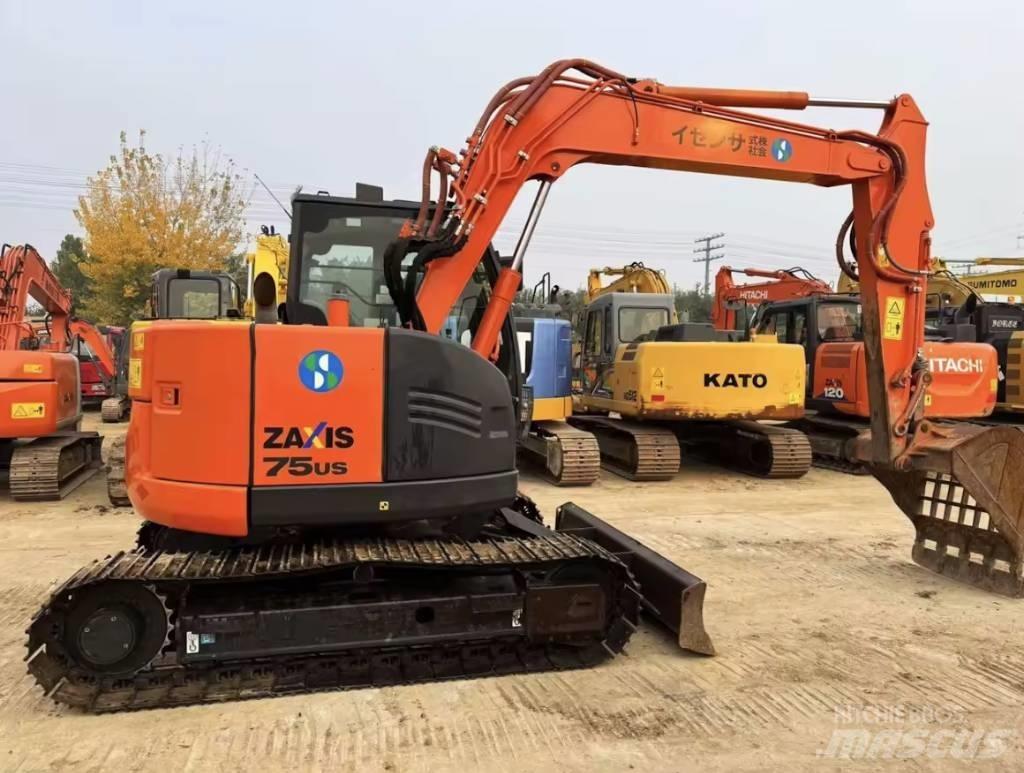 Hitachi ZX 75 US Midi bageri 7t – 12t