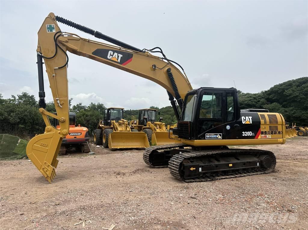 CAT 320D Bageri guseničari