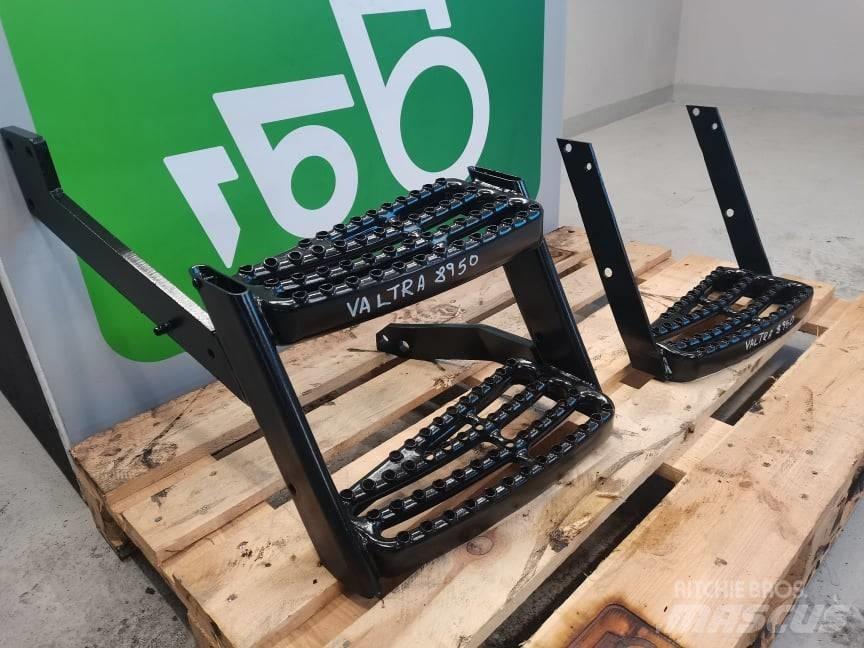 Valtra 8550 stairs Kabine i unutrašnjost