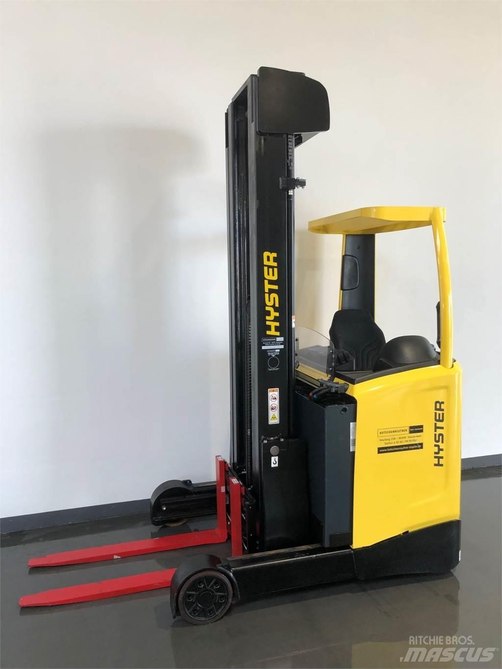 Hyster R1.4 Viljuškari sa pomičnim stupom