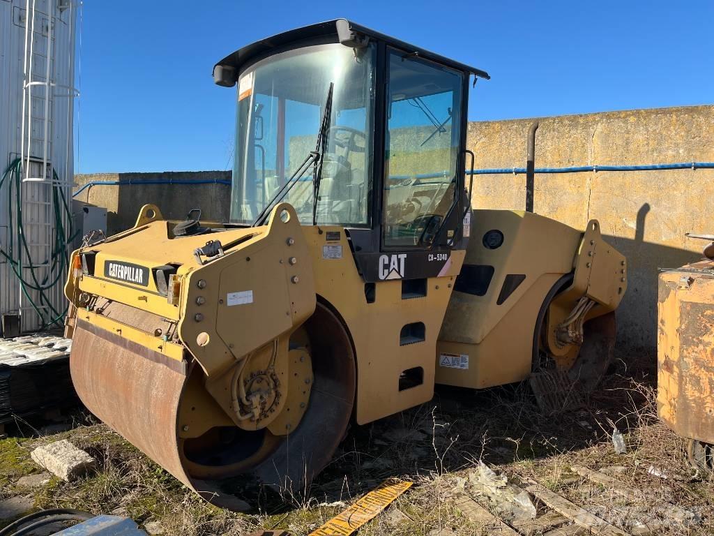 CAT CB 534 D Valjci sa duplim bubnjem