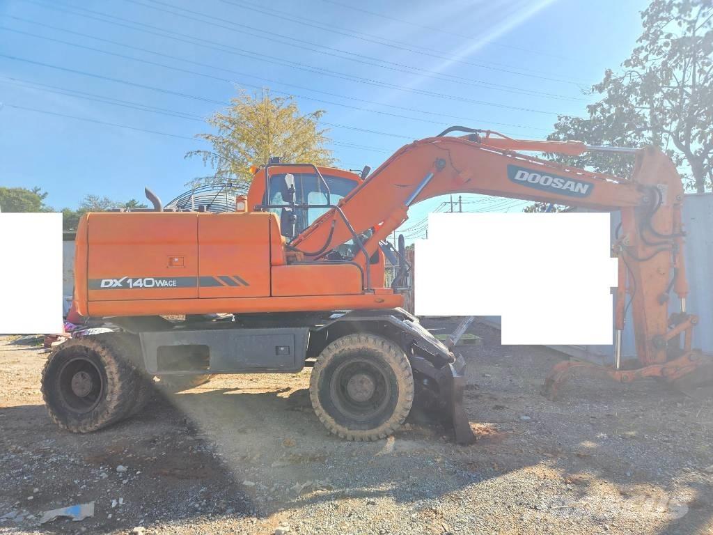 Doosan DX140WACE Bageri točkaši