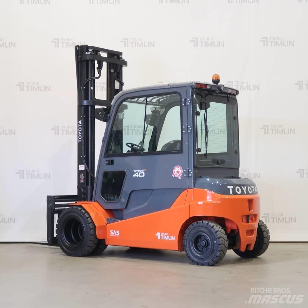 Toyota 8FBMT40 Električni viljuškari