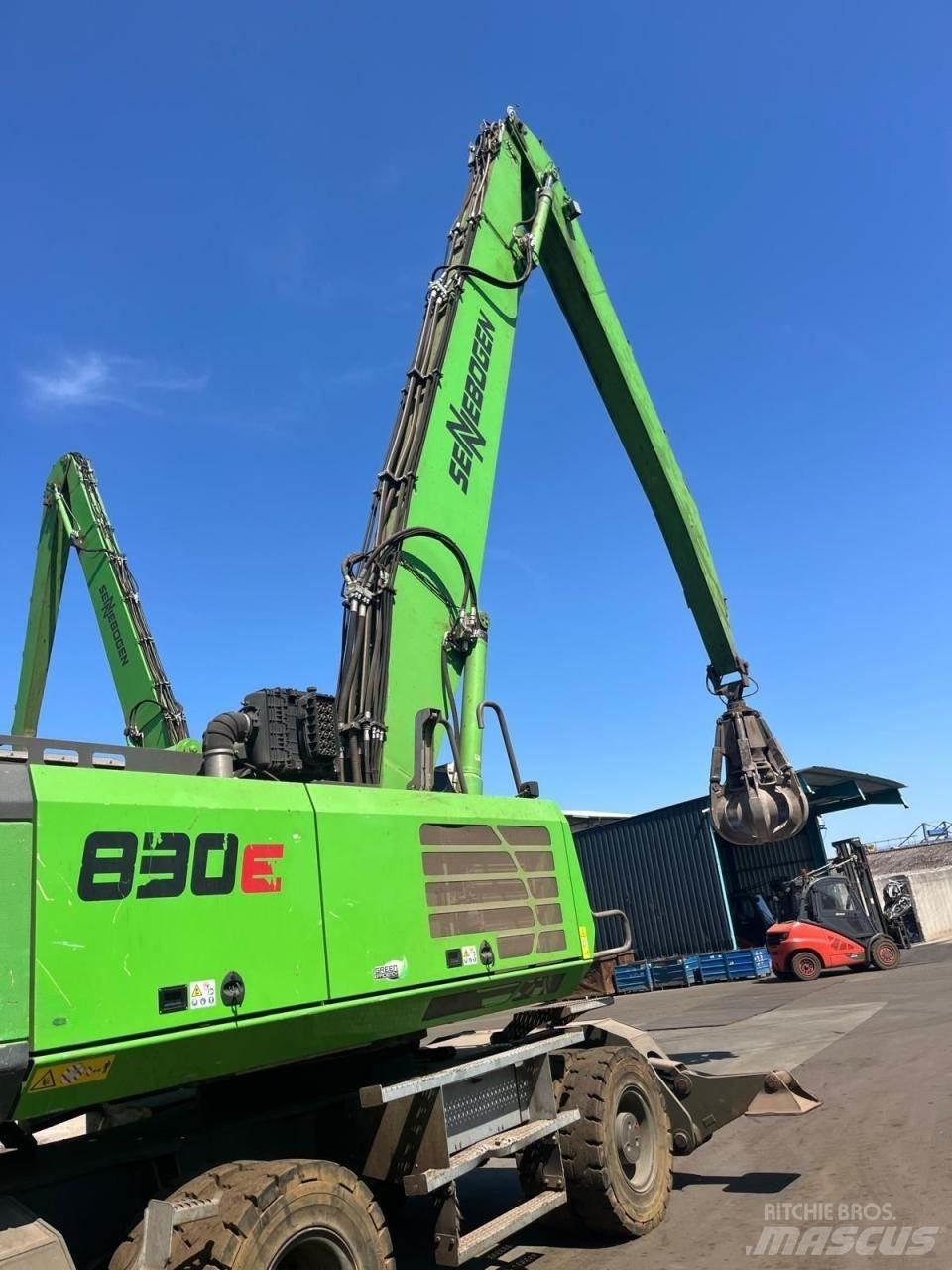 Sennebogen 830E Bageri točkaši